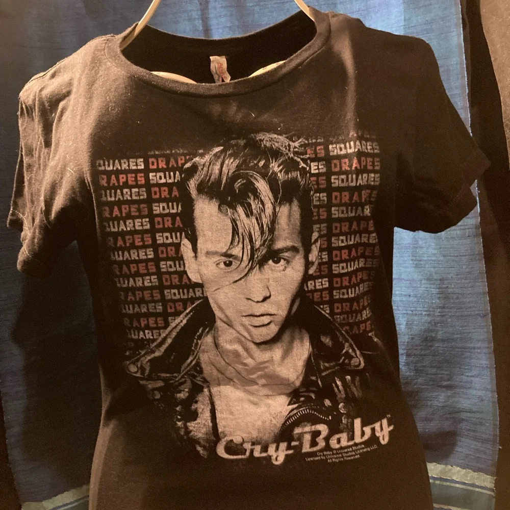 Alstyle Black Short Sleeve Tee with Vintage Graphic Cry Baby movie Johnny Depp - Picture 2 of 5